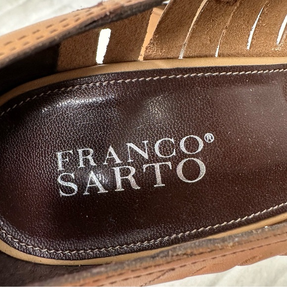 Franco Sarto ♥️ Tan cut out, peep toe Heels sz 10M - Picture 7 of 9
